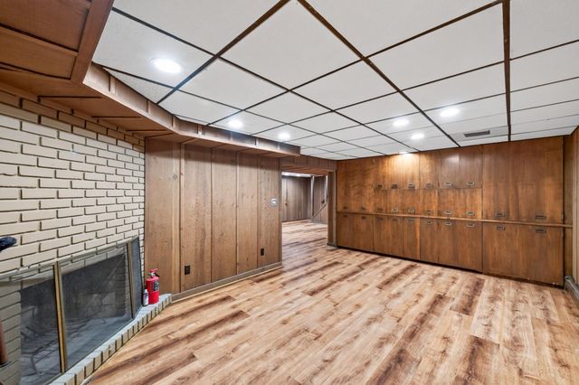 22 Eagle Ridge Road, North Oaks, MN 55127