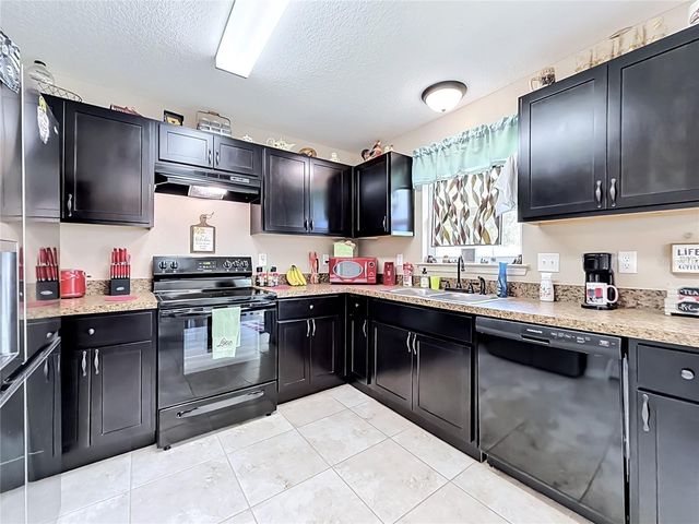 6050 SW 155TH STREET ROAD, Ocala, FL 34473