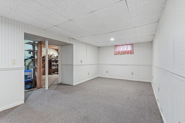 28 Northway Dr, Springfield, MA 01119