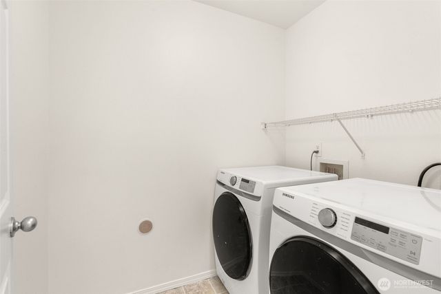 18313 111th Avenue Ct E, Puyallup, WA 98374