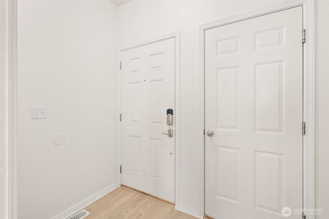 18313 111th Avenue Ct E, Puyallup, WA 98374