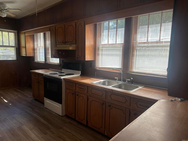 208 Moore Street, Ward, AR 72176