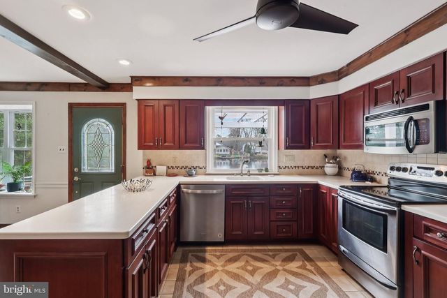 105 ALGONQUIN TRL, Medford Lakes, NJ 08055