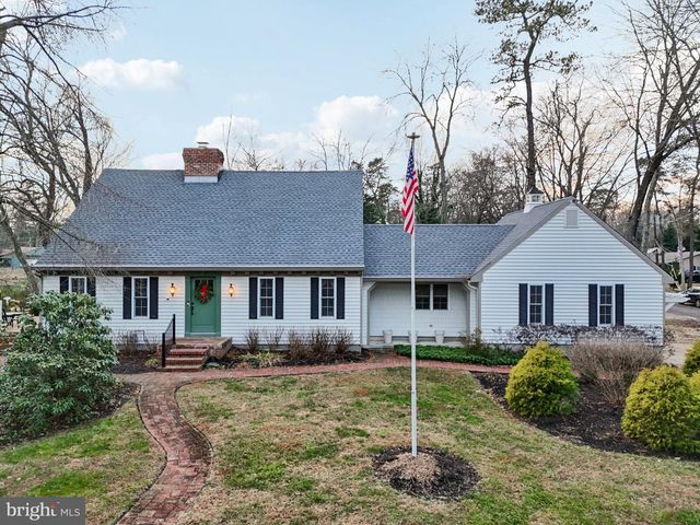 105 ALGONQUIN TRL, Medford Lakes, NJ 08055