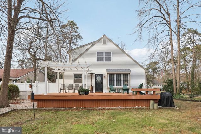 105 ALGONQUIN TRL, Medford Lakes, NJ 08055