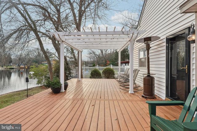 105 ALGONQUIN TRL, Medford Lakes, NJ 08055