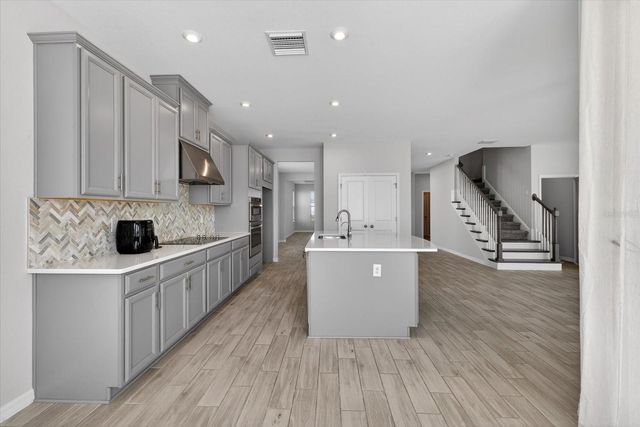 33947 ASTORIA CIRCLE, Wesley Chapel, FL 33545