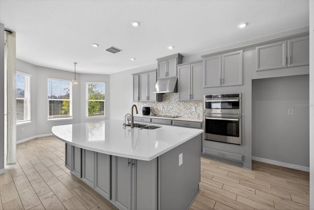 33947 ASTORIA CIRCLE, Wesley Chapel, FL 33545