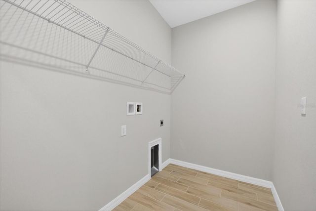 33947 ASTORIA CIRCLE, Wesley Chapel, FL 33545