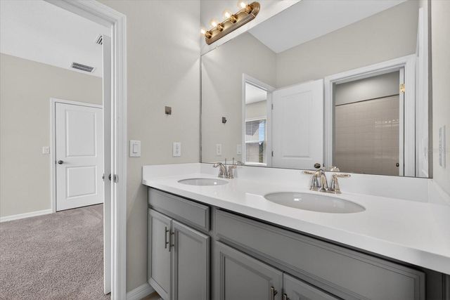 33947 ASTORIA CIRCLE, Wesley Chapel, FL 33545