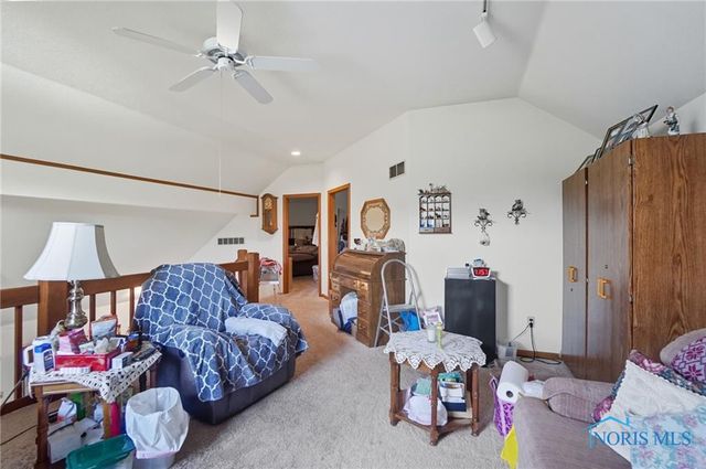 237 Brooke Drive, Oregon, OH 43616