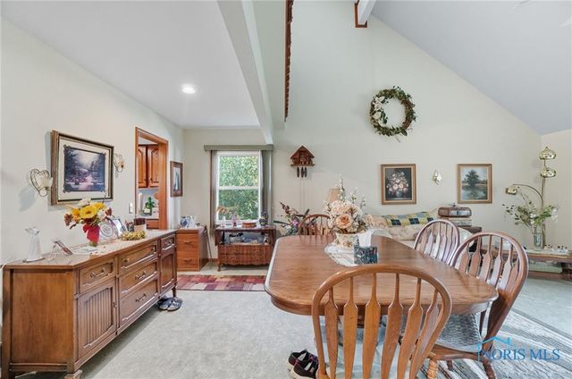 237 Brooke Drive, Oregon, OH 43616