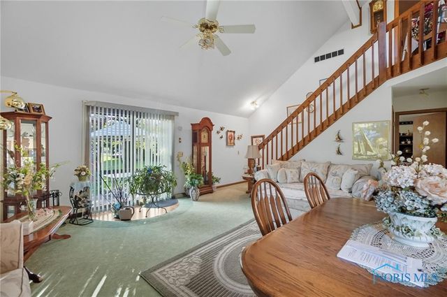 237 Brooke Drive, Oregon, OH 43616