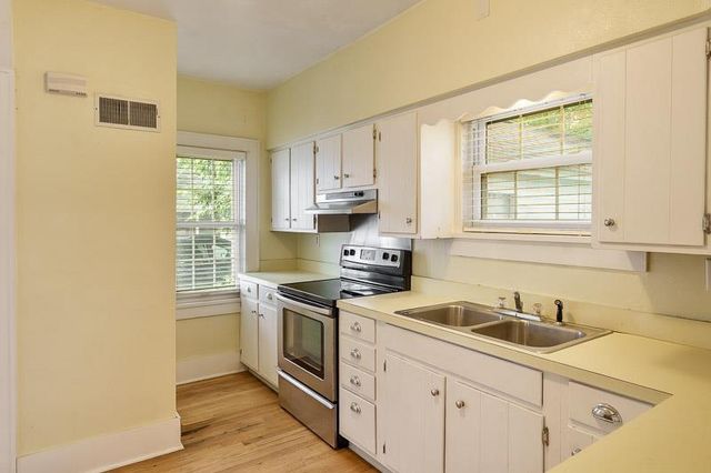 917 Emerson Street, Beloit, WI 53511