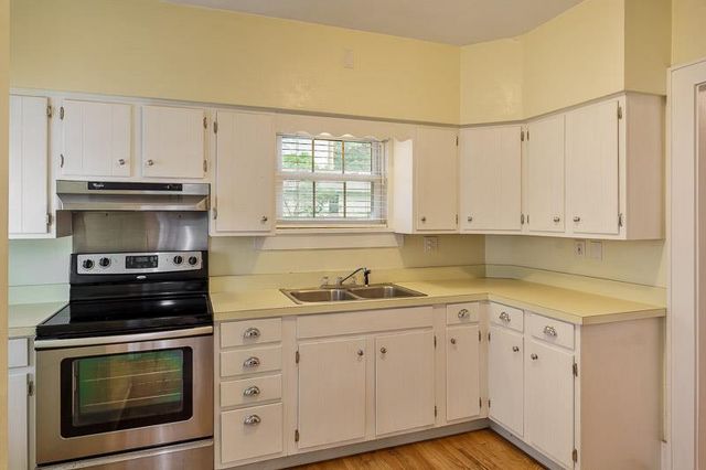 917 Emerson Street, Beloit, WI 53511