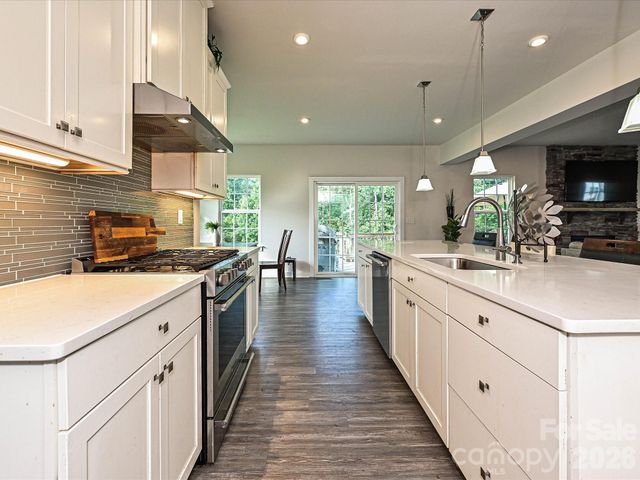 14312 Sunnyhill Grove Road, Davidson, NC 28036