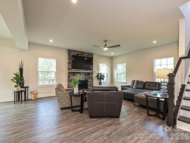 14312 Sunnyhill Grove Road, Davidson, NC 28036