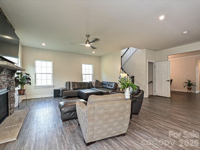 14312 Sunnyhill Grove Road, Davidson, NC 28036