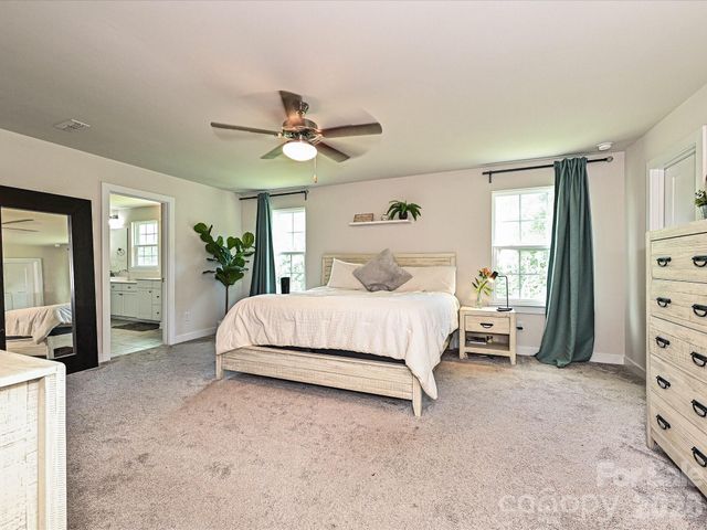 14312 Sunnyhill Grove Road, Davidson, NC 28036