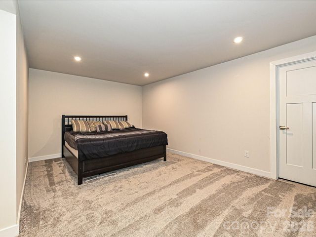 14312 Sunnyhill Grove Road, Davidson, NC 28036