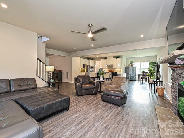 14312 Sunnyhill Grove Road, Davidson, NC 28036