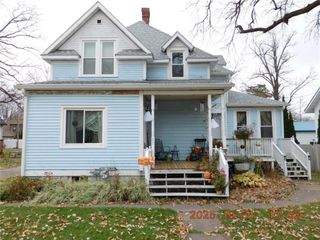 23 E Evans Street #3, Rice Lake, WI 54868