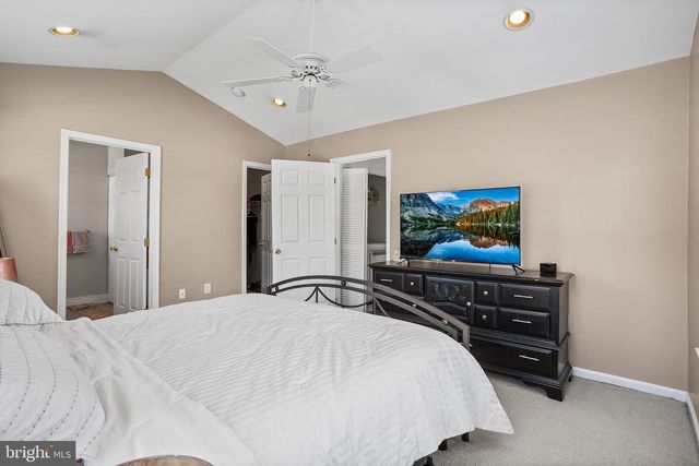 1536 JOHN ADAMS CT, Mays Landing, NJ 08330