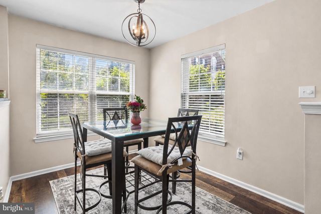1536 JOHN ADAMS CT, Mays Landing, NJ 08330