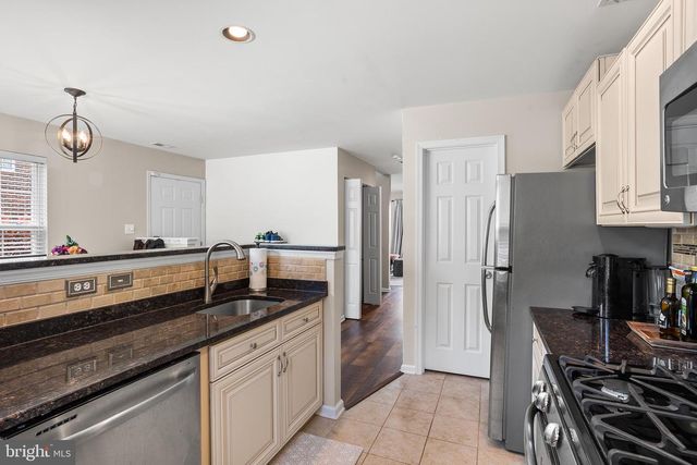 1536 JOHN ADAMS CT, Mays Landing, NJ 08330