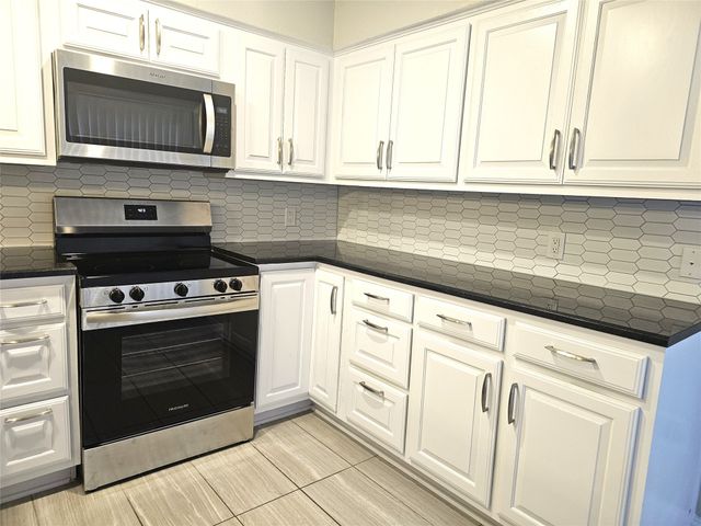 871 Dublin Drive D, Richardson, TX 75080