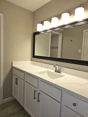 871 Dublin Drive D, Richardson, TX 75080