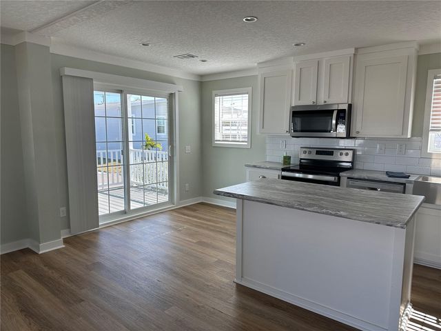 330 TRAILORAMA DRIVE, North Port, FL 34287