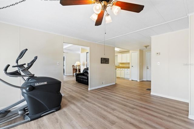 5556 COLUMBUS CIRCLE, Wildwood, FL 34785