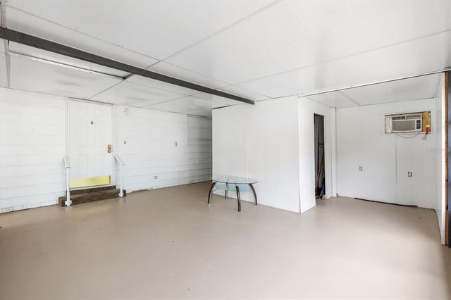 5556 COLUMBUS CIRCLE, Wildwood, FL 34785