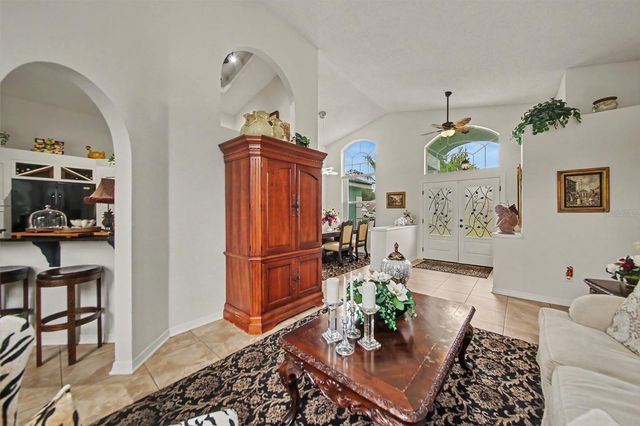 1986 CRYSTAL DOWNS COURT, Oviedo, FL 32765
