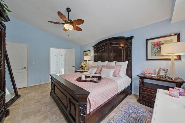1986 CRYSTAL DOWNS COURT, Oviedo, FL 32765