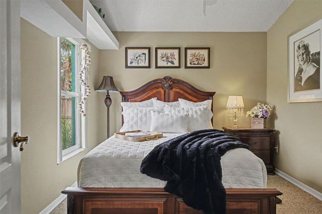 1986 CRYSTAL DOWNS COURT, Oviedo, FL 32765