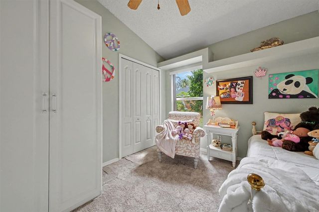 1986 CRYSTAL DOWNS COURT, Oviedo, FL 32765