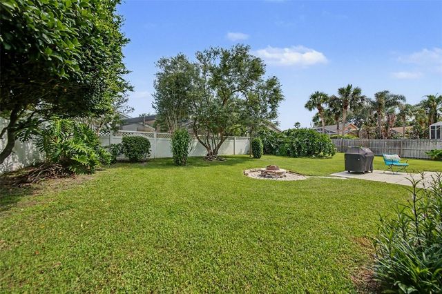 1986 CRYSTAL DOWNS COURT, Oviedo, FL 32765