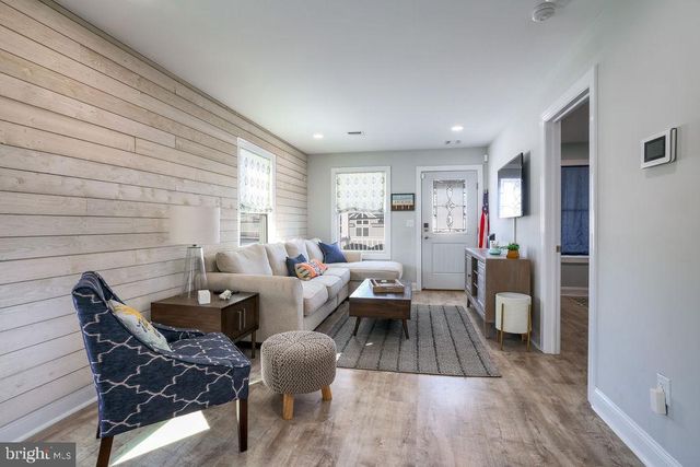 2005 LONG BEACH BLVD, Beach Haven, NJ 08008