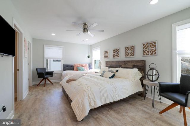 2005 LONG BEACH BLVD, Beach Haven, NJ 08008