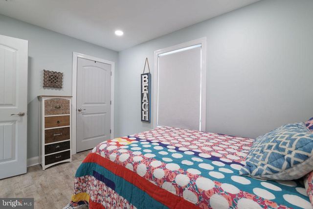 2005 LONG BEACH BLVD, Beach Haven, NJ 08008