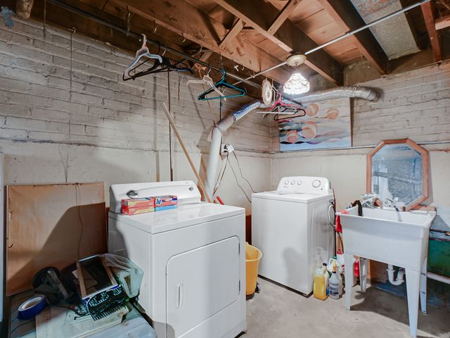 8844 S Prairie Avenue, Chicago, IL 60619