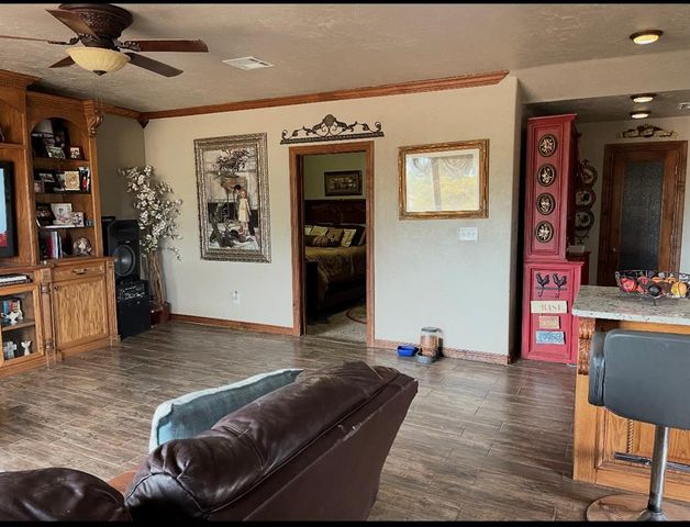 201 SE 34 Street, Moore, OK 73160