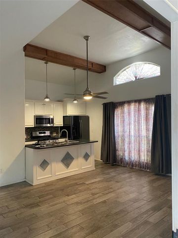 201 SE 34 Street, Moore, OK 73160