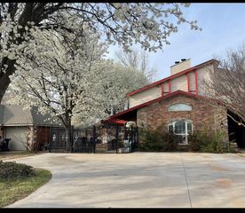 201 SE 34 Street, Moore, OK 73160