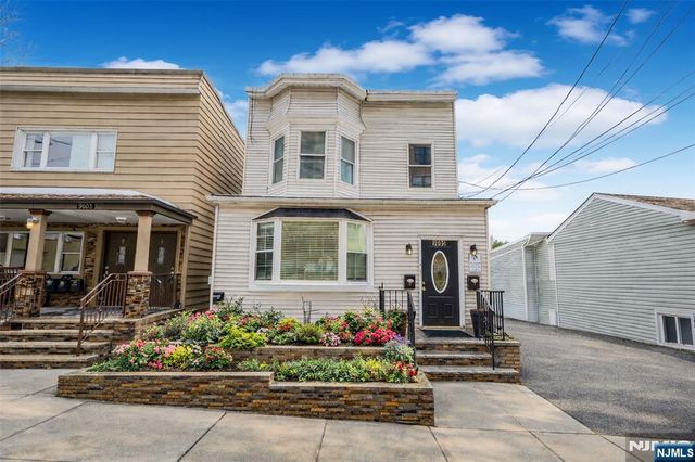 9005 Smith Avenue, North Bergen, NJ 07047