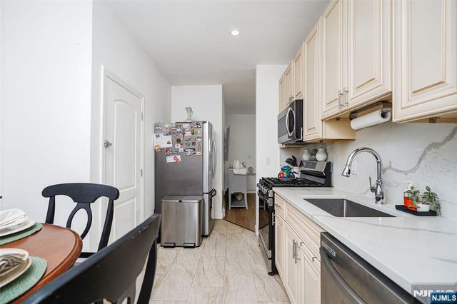 9005 Smith Avenue, North Bergen, NJ 07047