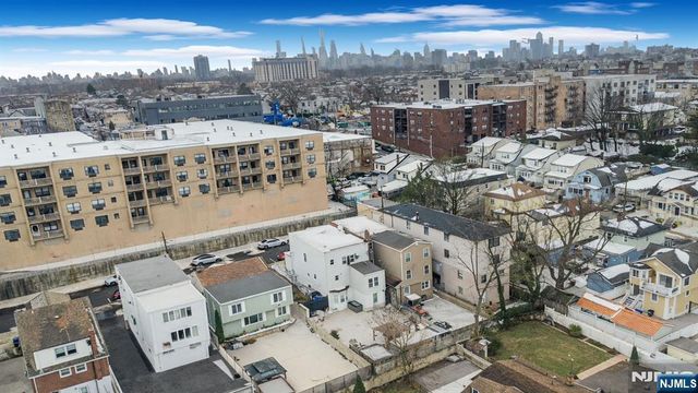 9005 Smith Avenue, North Bergen, NJ 07047