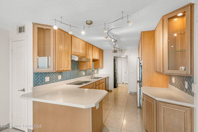 115 N Indian River Drive 327, Cocoa, FL 32922